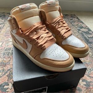 Nike Air Jordan 1 Retro High OG Athletic Shoes ‘Praline’ FN6621 201 - Size 3 Y
